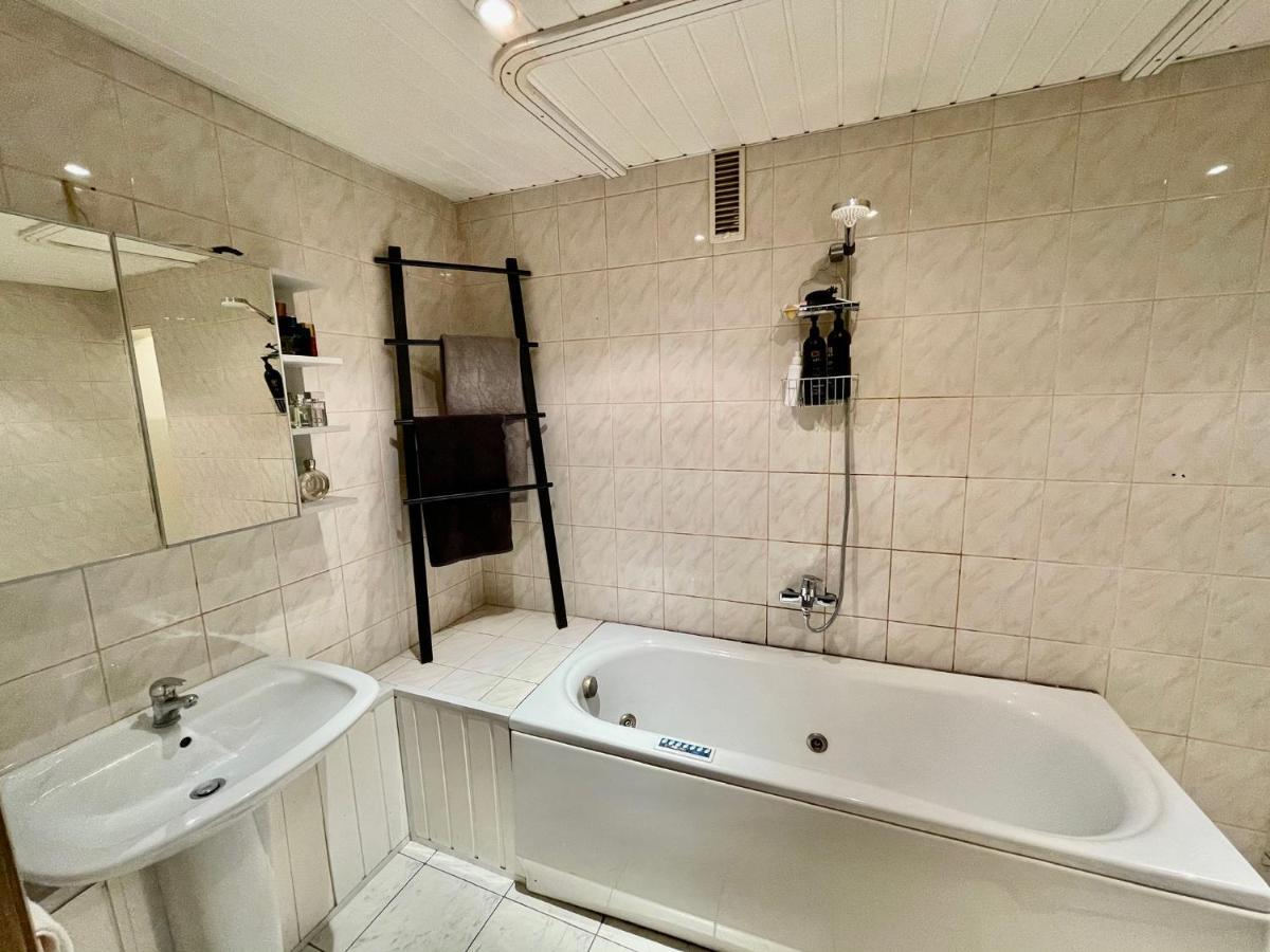 Cosy Teika Apartment Рига Экстерьер фото